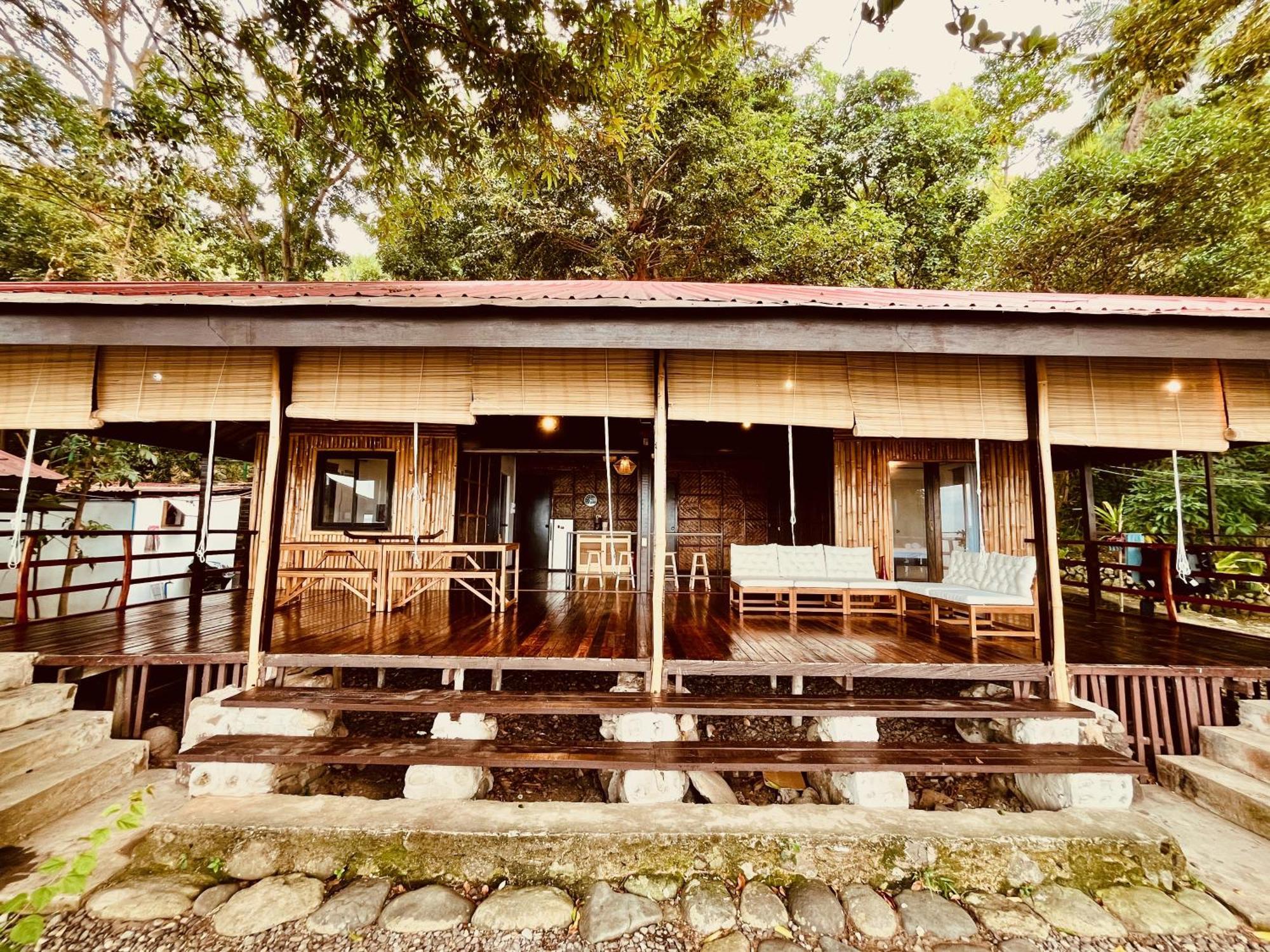Villa Milagros Dive Inn Anilao Mabini  Luaran gambar